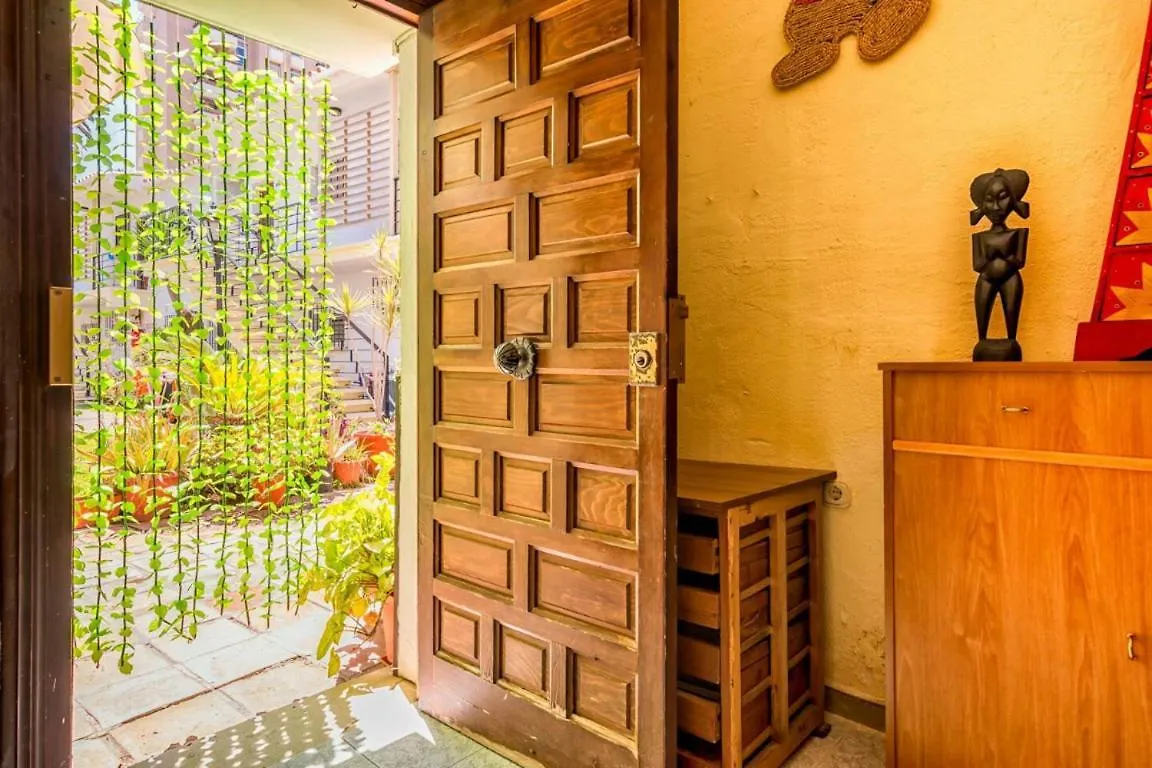 Little Cosy By The Sea&Swimming-Pool Apartment Torremolinos Spain