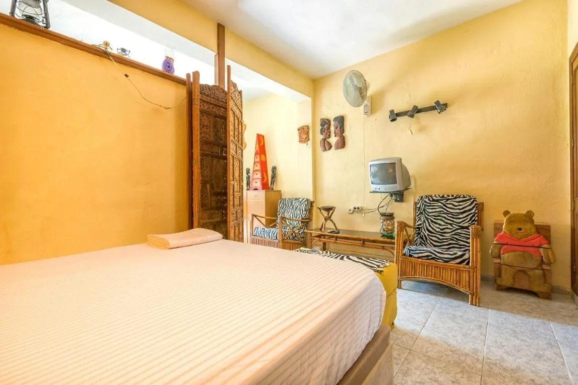 Little Cosy By The Sea&Swimming-Pool Apartment Torremolinos Spain